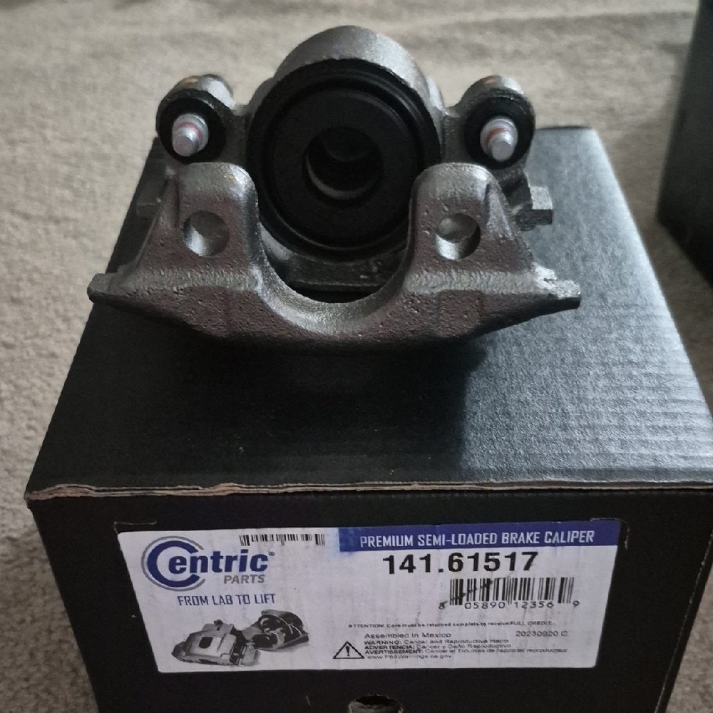 Premium Semi-Loaded Brake Caliper - Silver